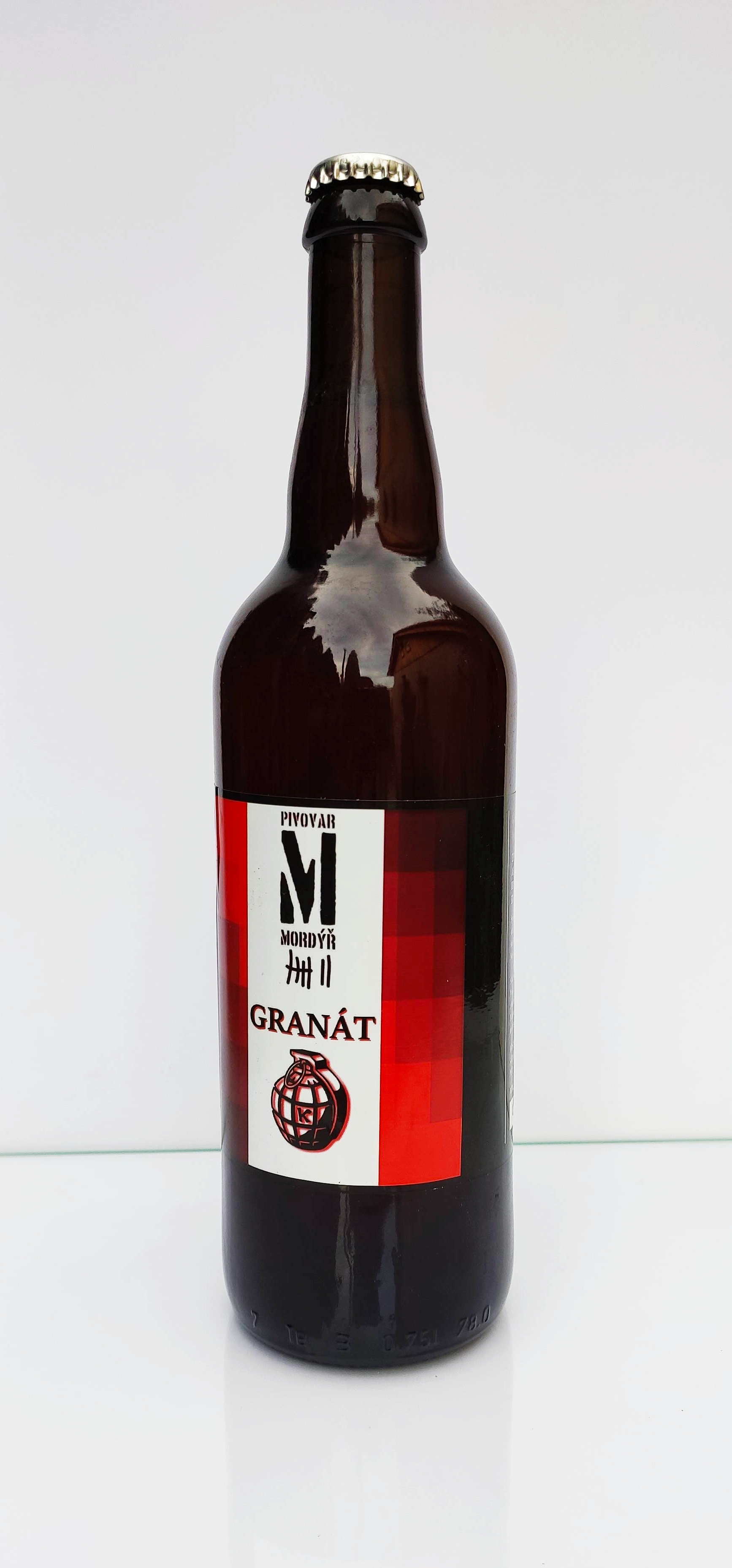 Mordýř Granát 12°