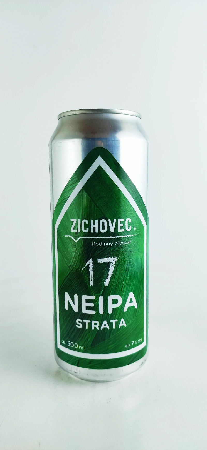 Zichovec Strata NEIPA 17°