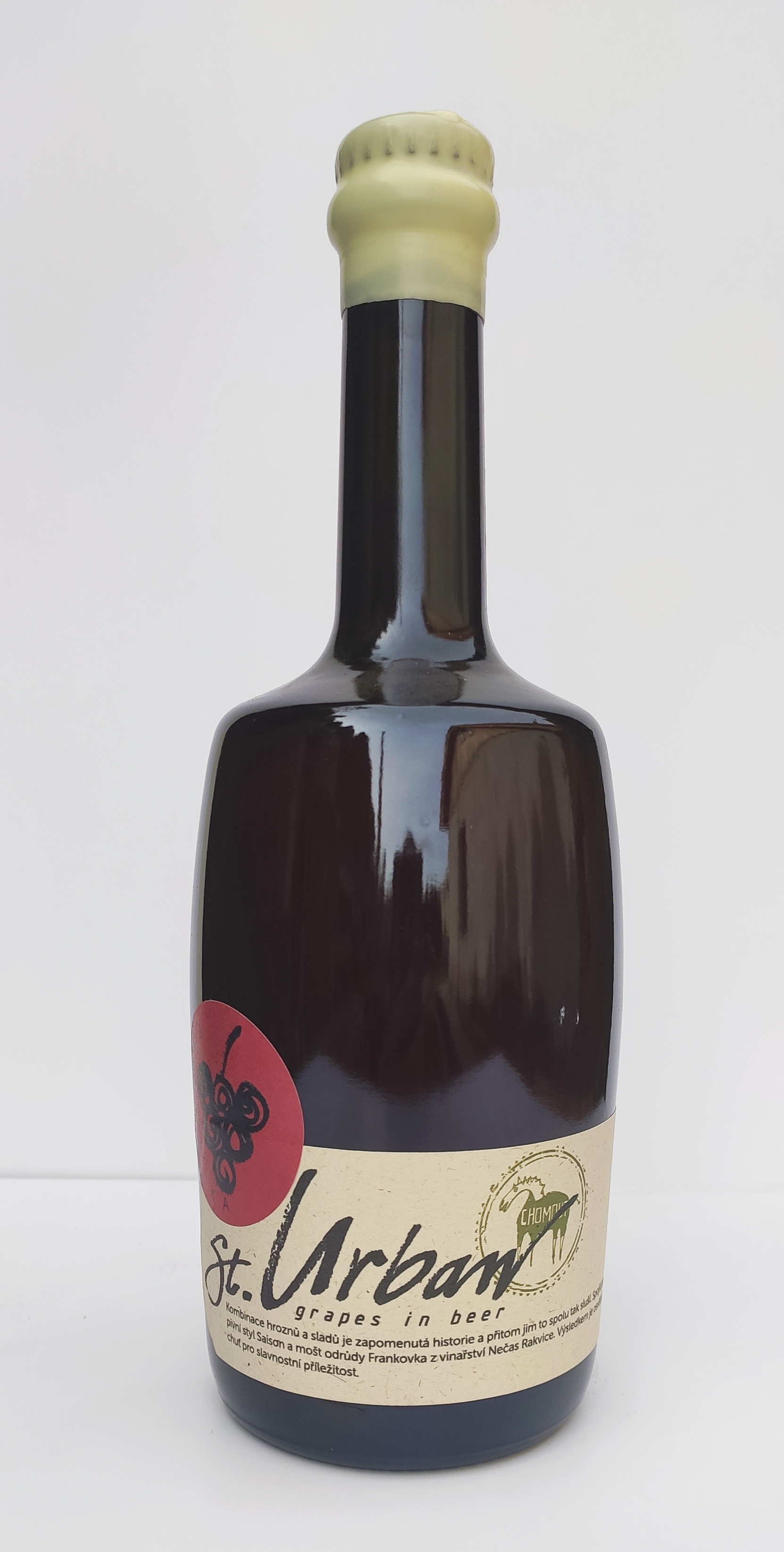 Chomout sv. Urban Grape Sasion 14° 