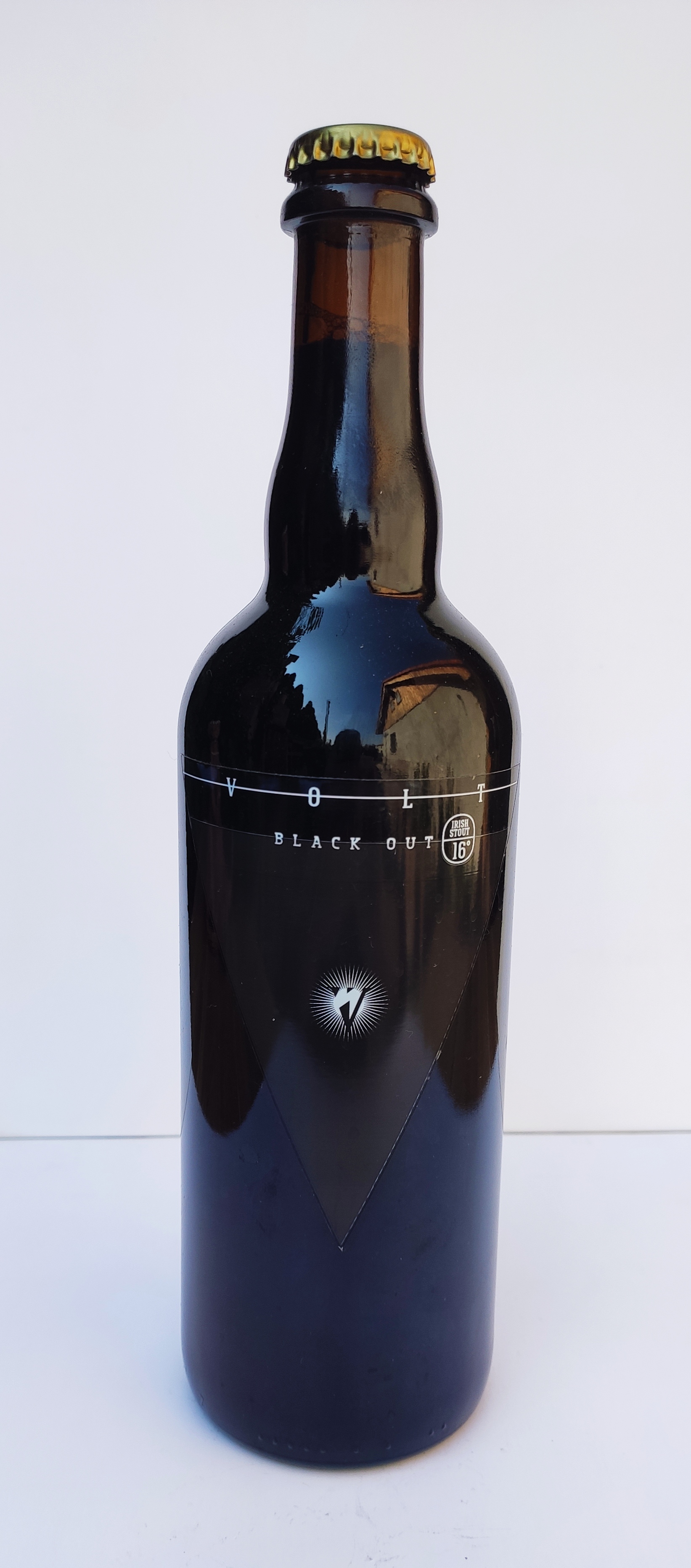 Volt Blackout 16°